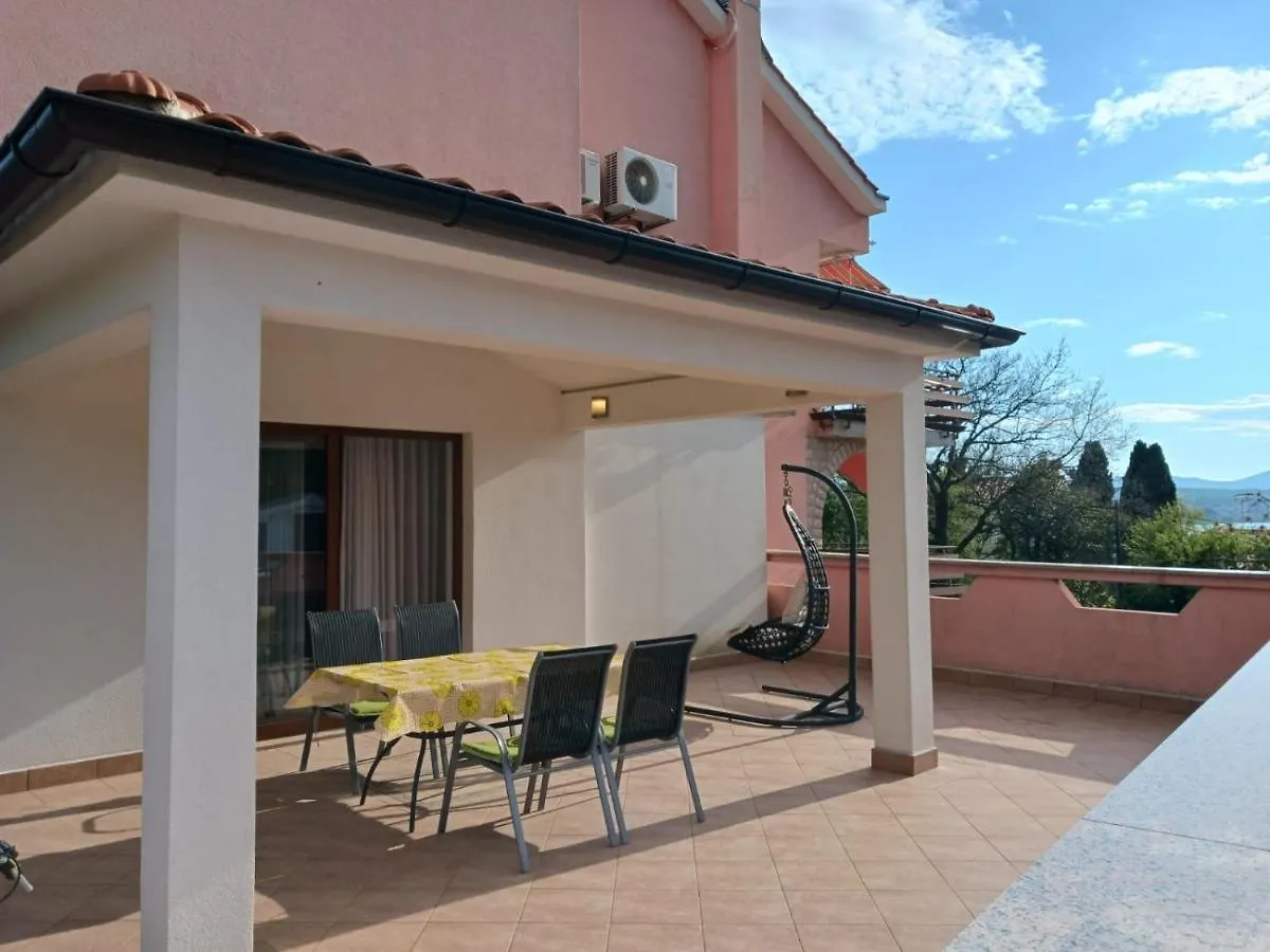 Apartments Iva & Ammm Malinska Croatia